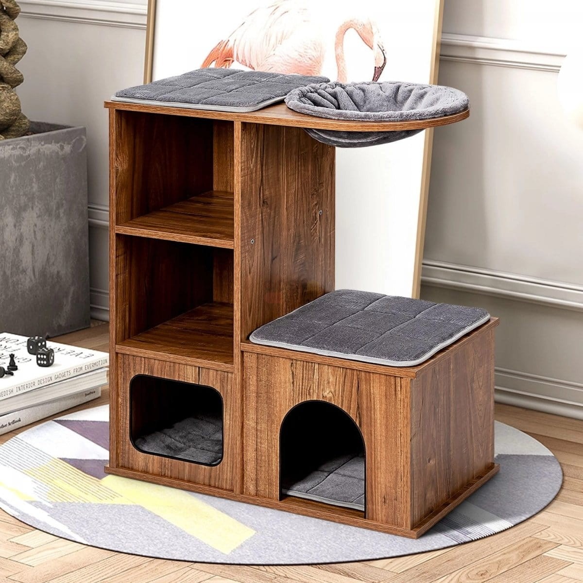 Schrank und Katzenhaus in einem
