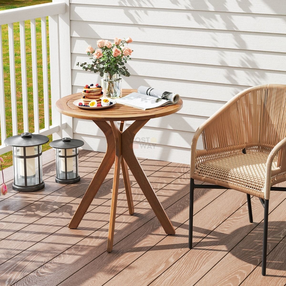 Runder Gartentisch aus Holz