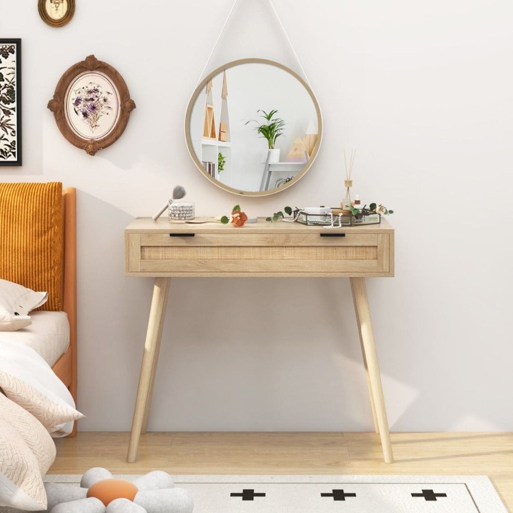 Konsola z dużą szufladą w stylu boho